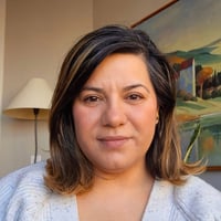Alina Daniela Axin, Female therapist in Toronto, Ontario