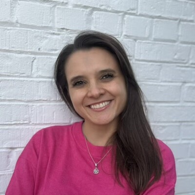 Annette Popernik, Female therapist in Chicago, IL