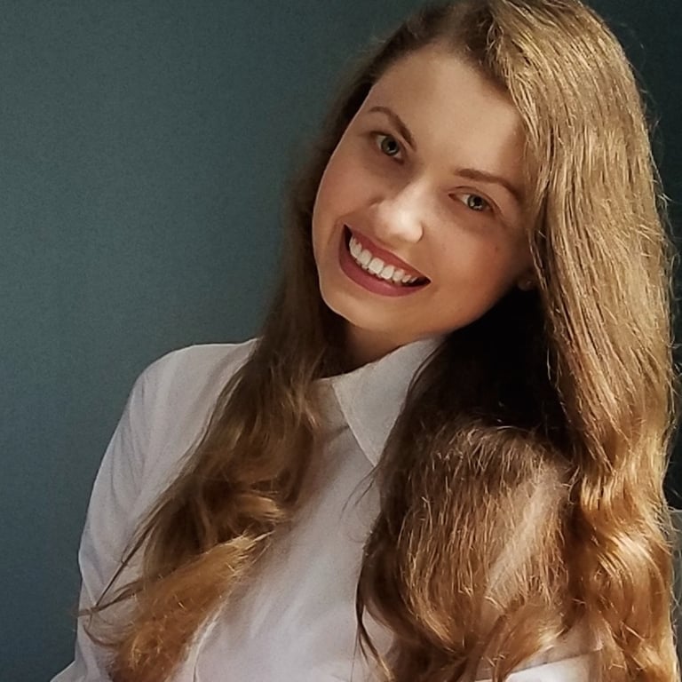 Female Therapist Near Me - Suzanna Chen