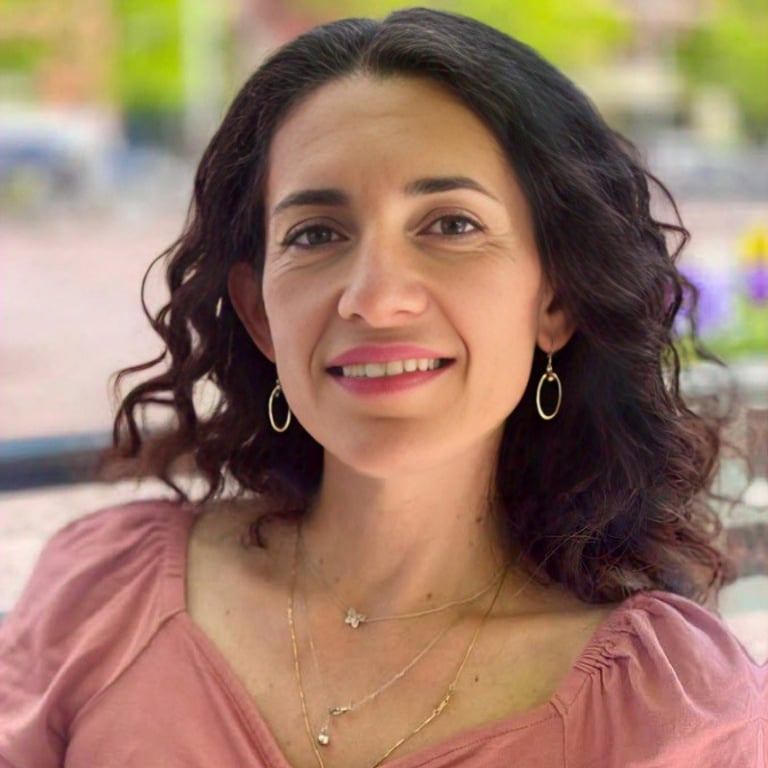 Female Therapist Near Me - Svetlana Burak