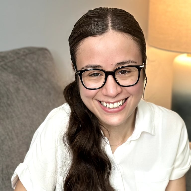 Female Therapist Near Me - Alicia Soza